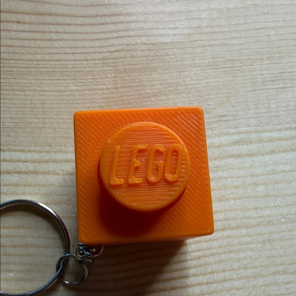 LEGO Clicker Keychain - Picture 3 of 4